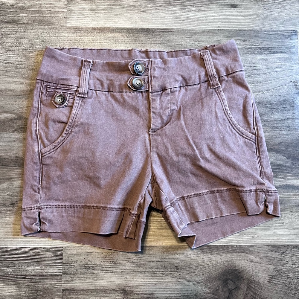 one 5 one Women's Mauve Cargo Shorts
